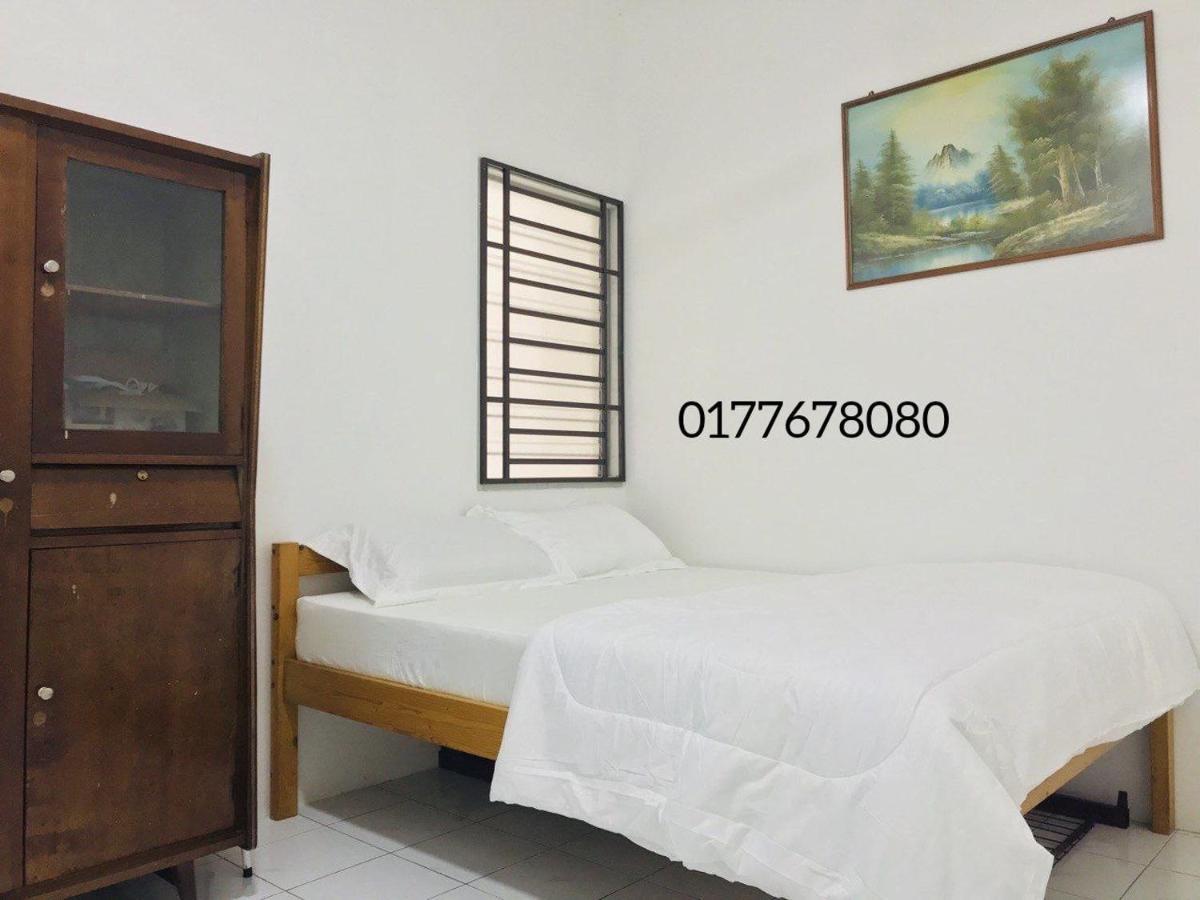 Alyn Home Batu Pahat II Wifi Coway Mohd Noor Exterior photo